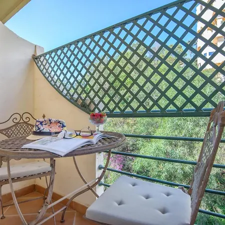 Apartment Senorio De Aloha Penthouse